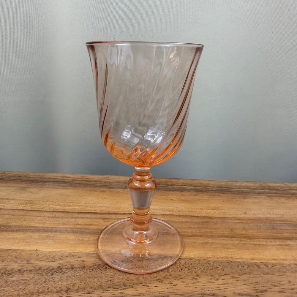 Cristal d Arques Durand Arcoroc France Rosaline Pink Swirl Water Goblet 6.5 in